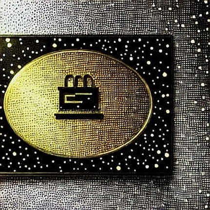 Wells Fargo's JPMorgan Target Hike: The Hidden Macro Signal That Crypto Traders Are Missing Wells Fargo's JPMorgan Target Hike: The Hidden Macro Signal That Crypto Traders Are Missing